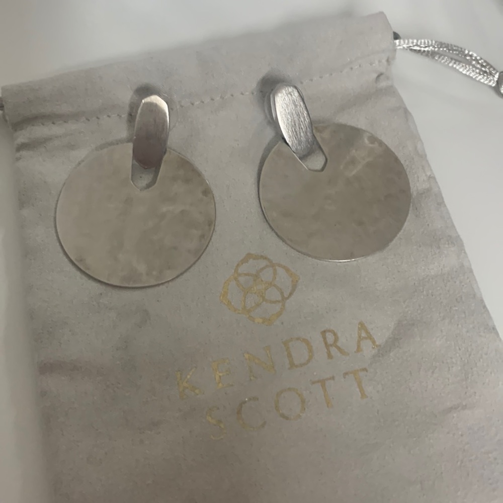 Kendra Scott Didi silver earrings